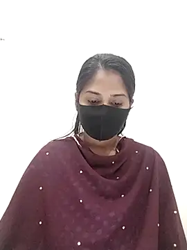 Green LaDY66 online show from 11/14/25, 06:28