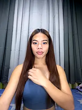 kierra fox online show from 11/22/25, 02:16