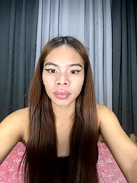 kierra fox online show from 12/03/25, 04:06