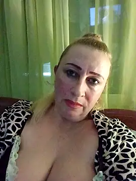 Esenia505 online show from 11/13/25, 11:36