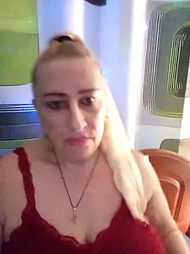 Esenia505 online show from 12/18/25, 05:39