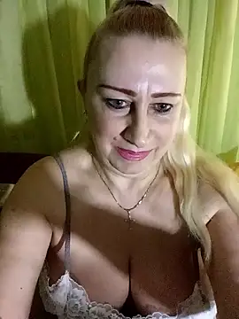 Esenia505 online show from 02/25/26, 05:29