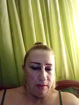 Esenia505 online show from 11/14/25, 04:10