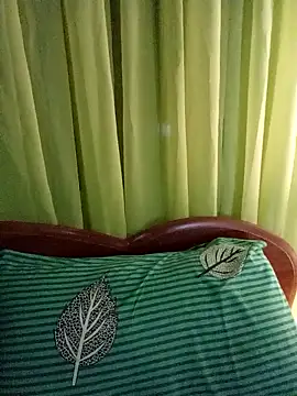 Esenia505 online show from 01/18/26, 05:05