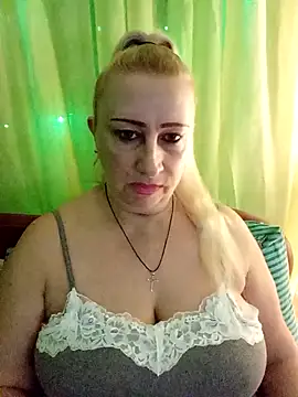 Esenia505 online show from 01/16/26, 04:05