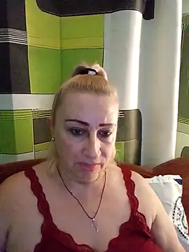 Esenia505 online show from 12/15/25, 03:07