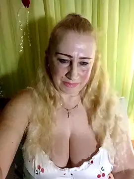 Esenia505 online show from 02/15/26, 11:20