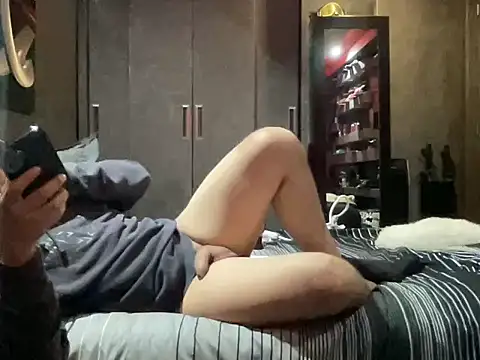 Bbydaddy 0 online show from 04/24/26, 12:18