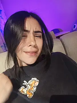 Sara-215 online show from 04/11/26, 03:36