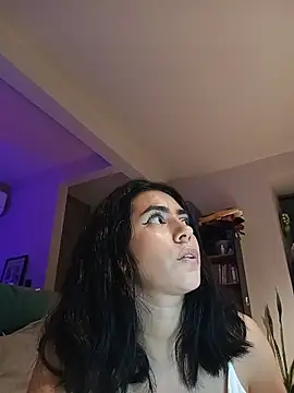 Sara-215 online show from 05/01/26, 03:44