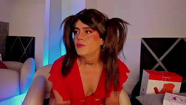 Yordan Curvyhot online show from 12/18/25, 07:50