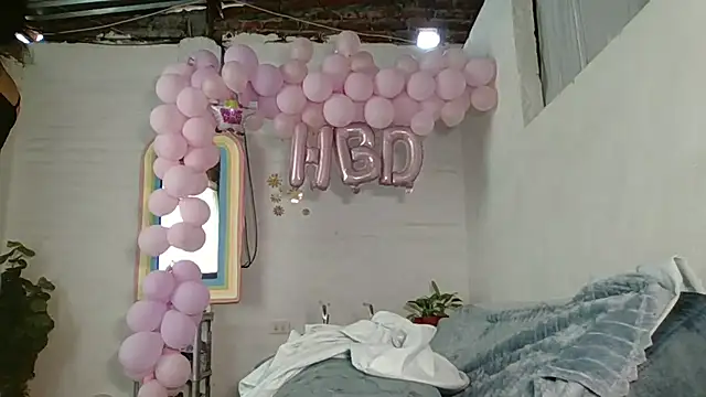 Snapshot of sweetgirl_kat chatting on 02/12/26, 02:28 sweetgirl kat online show from 02/12/26, 02:28