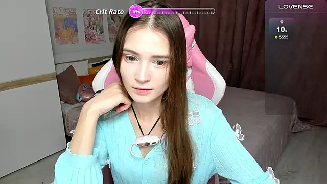 Hana Flo  online show from 11/28/25, 02:28