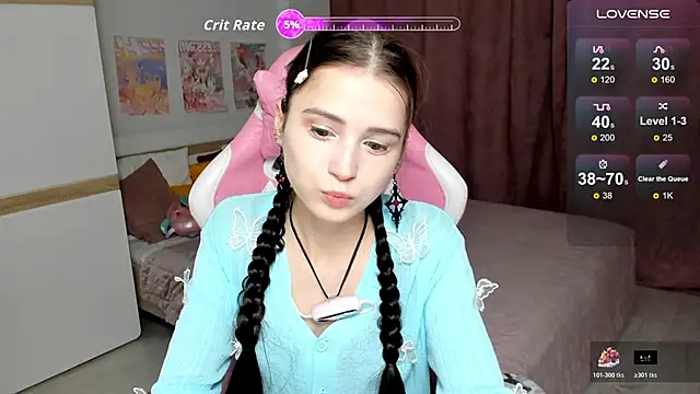 Hana Flo  online show from 11/26/25, 01:55