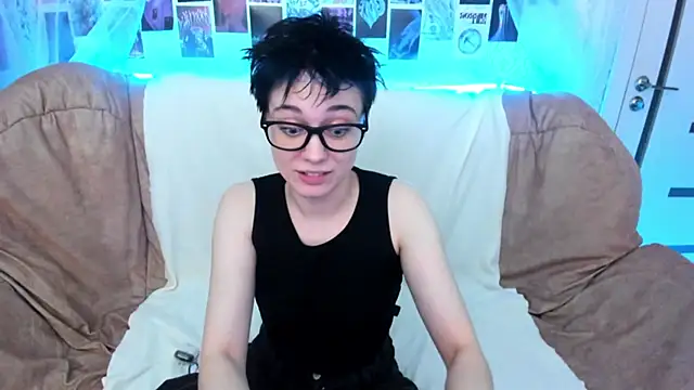 ErickaFetish online show from 12/21/25, 05:14