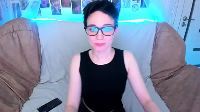 ErickaFetish online show from 12/17/25, 11:48