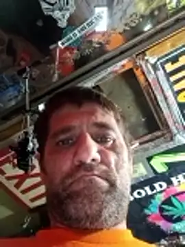 Snapshot of BigThickWhiteDickWilly chatting on 05/02/26, 01:55 BigThickWhiteDickWilly online show from 05/02/26, 01:55