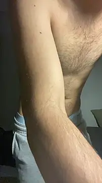 Snapshot of ozysboy chatting on 11/09/25, 06:01 ozysboy online show from 11/09/25, 06:01