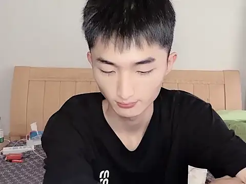 N228 online show from 11/04/25, 08:07