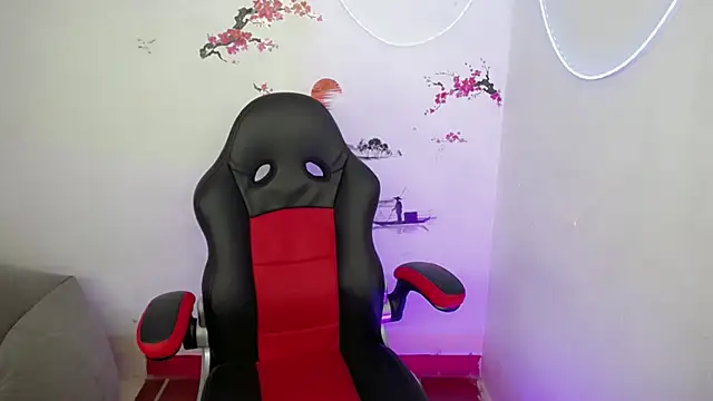 The latin boy online show from 11/14/25, 08:34