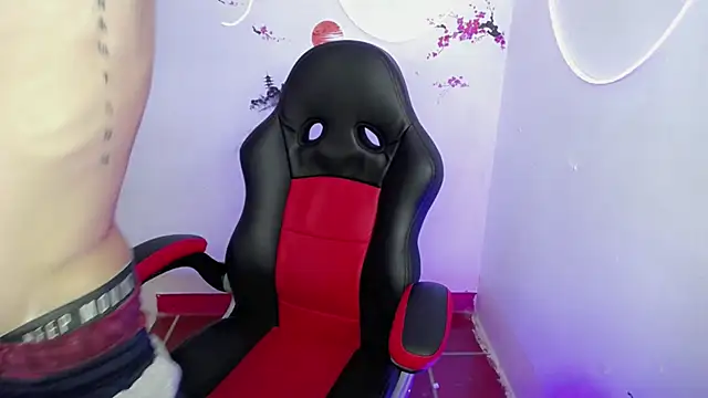 The latin boy online show from 11/15/25, 08:02