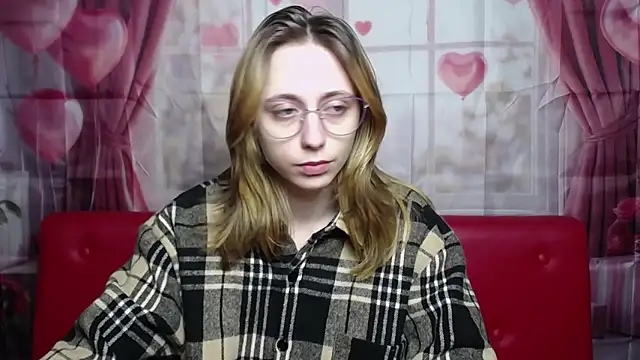 TracyLll online show from 02/17/26, 12:57