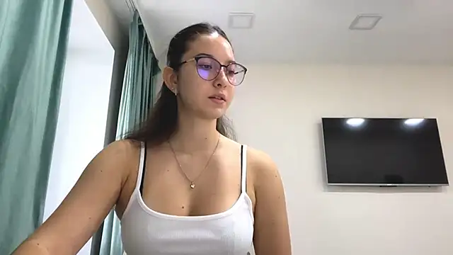 Snapshot of Allisgree chatting on 10/31/25, 07:16 Allisgree online show from 10/31/25, 07:16