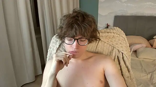 Snapshot of Syndy_Dels chatting on 01/18/26, 02:31 Syndy Dels online show from 01/18/26, 02:31