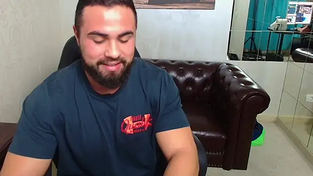 HayesWood online show from 12/15/25, 05:57