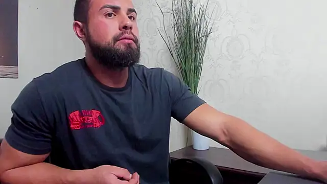 HayesWood online show from 11/23/25, 05:28