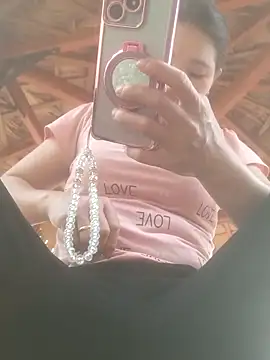 HGiasexy69 online show from 04/16/26, 07:53