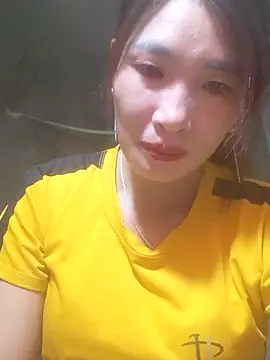 Snapshot of HGiasexy69 chatting on 06/22/26, 03:42 HGiasexy69 online show from 06/22/26, 03:42