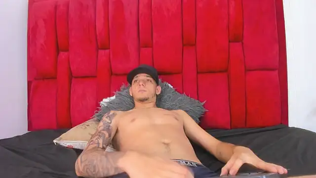 Mathewboy 069 online show from 11/07/25, 03:11