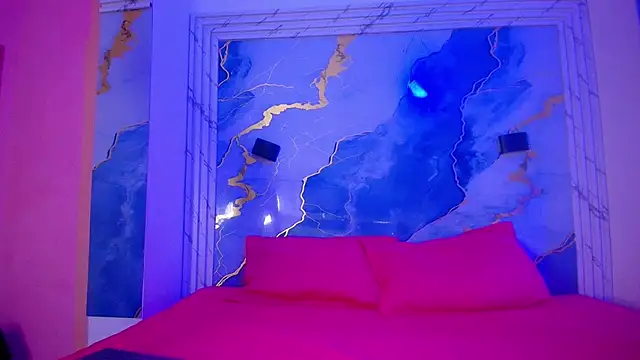 Girls from medellin online show from 11/25/25, 03:07