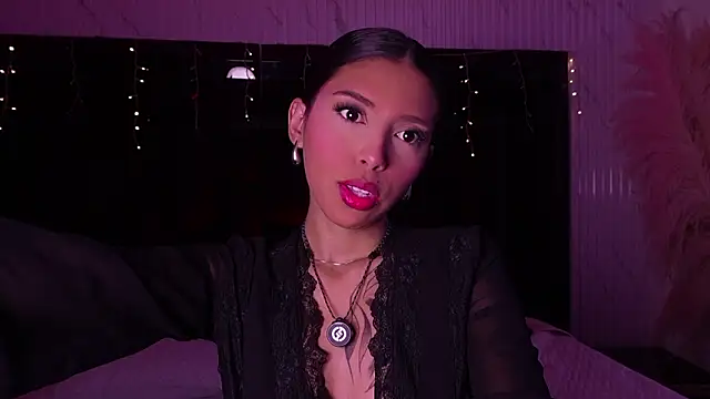 LilithLuxorr online show from 01/17/26, 02:31