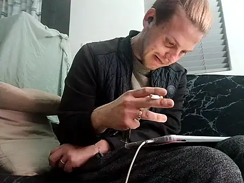 Snapshot of THOMMONSTER5299 chatting on 11/25/25, 12:55 THOMMONSTER5299 online show from 11/25/25, 12:55