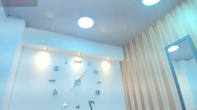 KamyGlam online show from 03/06/26, 08:04