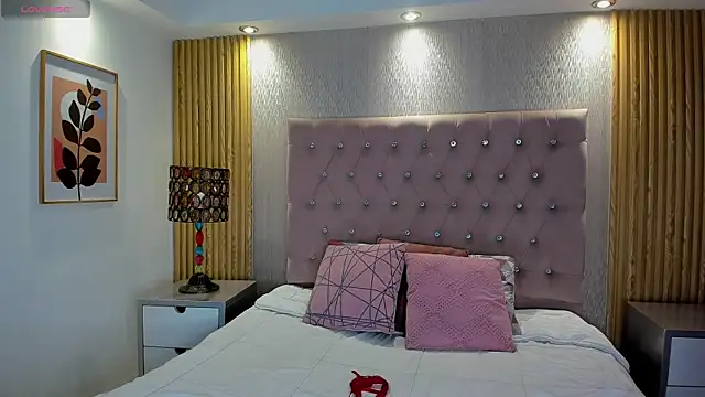 KamyGlam online show from 05/01/26, 08:25