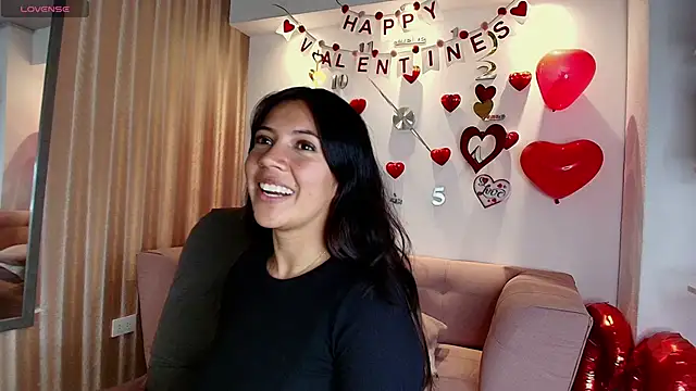 Snapshot of KamyGlam chatting on 02/20/26, 08:00 KamyGlam online show from 02/20/26, 08:00