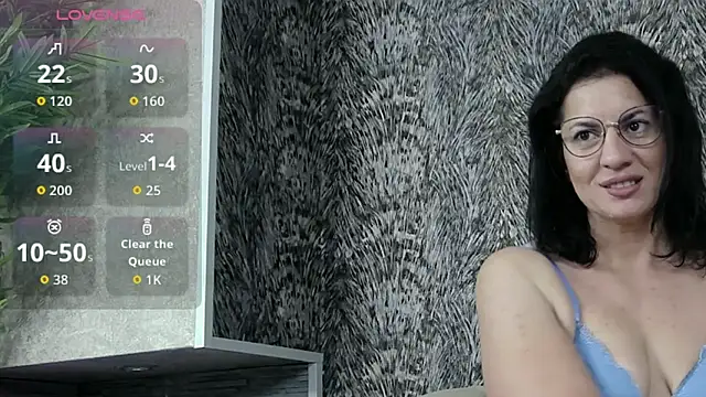 Snapshot of _LustyFantasy_ chatting on 11/14/25, 04:16 LustyFantasy online show from 11/14/25, 04:16