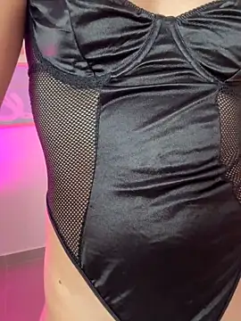 milena kiitty online show from 12/01/25, 02:07