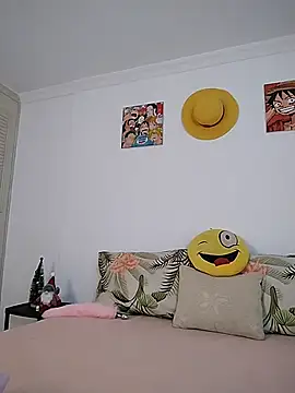 Snapshot of julialex_ chatting on 12/01/25, 06:09 julialex online show from 12/01/25, 06:09