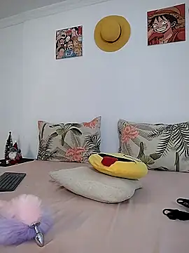 Snapshot of julialex_ chatting on 11/27/25, 02:06 julialex online show from 11/27/25, 02:06