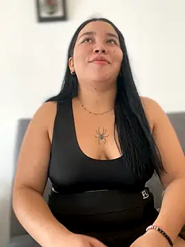 Snapshot of Vickybon chatting on 10/30/25, 07:22 Vickybon online show from 10/30/25, 07:22