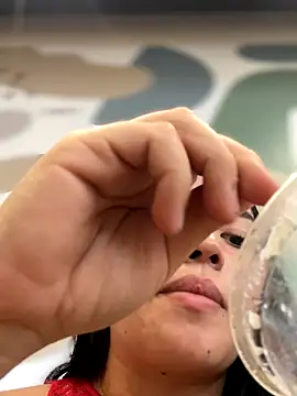 Snapshot of Vickybon chatting on 12/02/25, 06:31 Vickybon online show from 12/02/25, 06:31