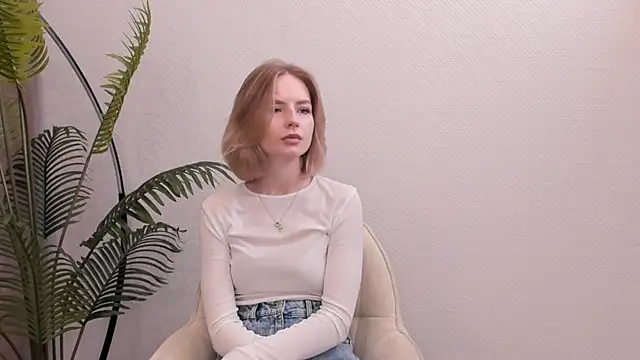 Snapshot of BaileyBernos chatting on 10/31/25, 09:39 BaileyBernos online show from 10/31/25, 09:39