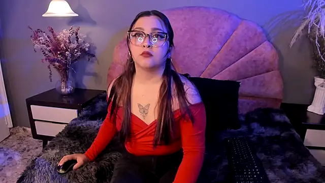 CrystalMay  online show from 11/05/25, 11:46