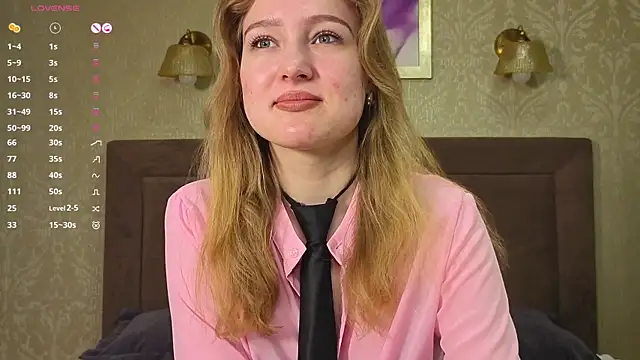 VanessaLightDiamond online show from 04/05/26, 05:25