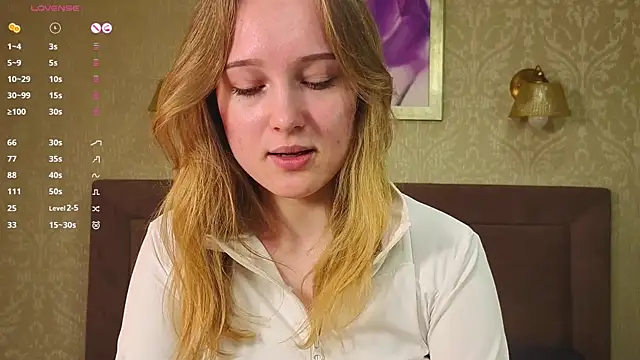 VanessaLightDiamond online show from 04/14/26, 05:12