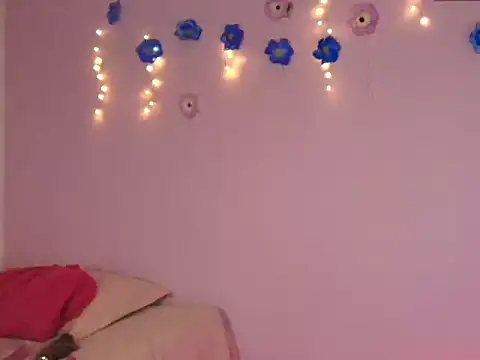 Aprilsweet2005 online show from 11/10/25, 02:11